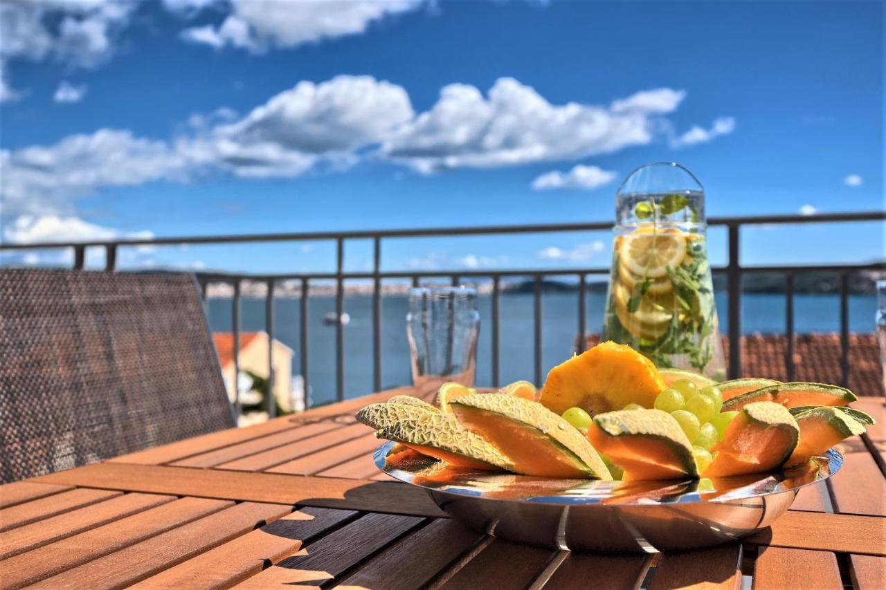 Domenico - 50 M From The Sea Apartment Seget Donji ภายนอก รูปภาพ